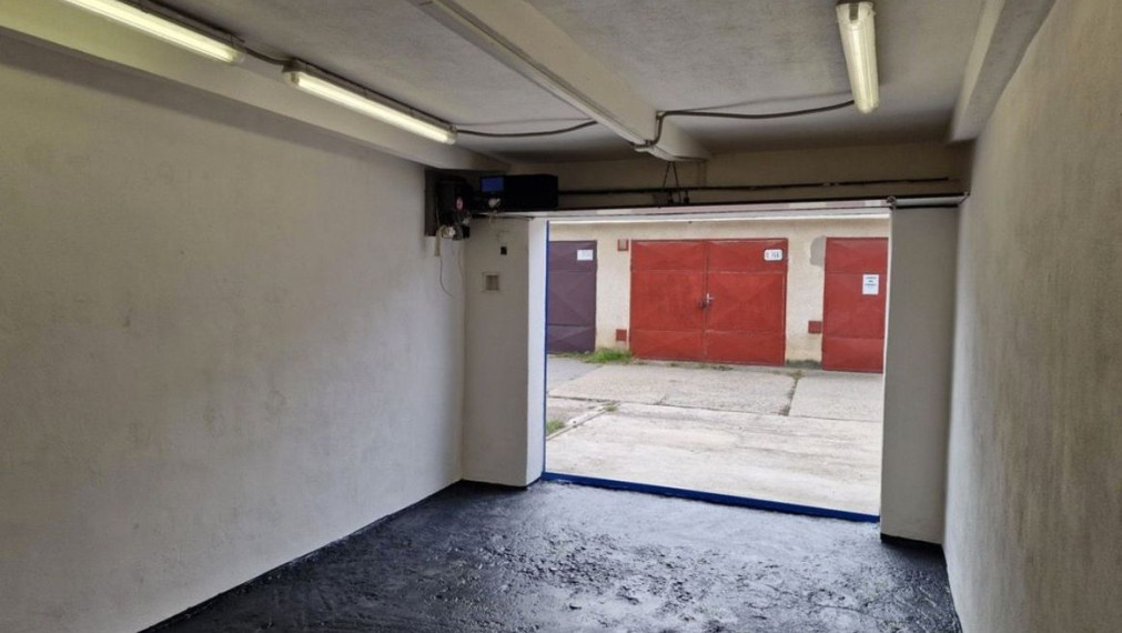 Garáž na predaj - ul. Chemická, Bratislava III 