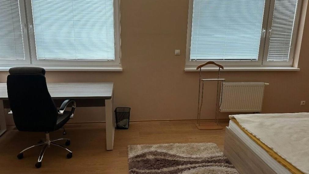 Byt na prenájom - ul. Kaštieľska, Bratislava II TOP