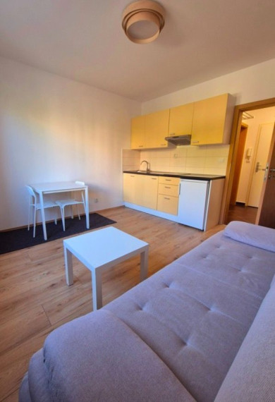 Byt na prenájom - ul. Záhradnícka, Bratislava II TOP