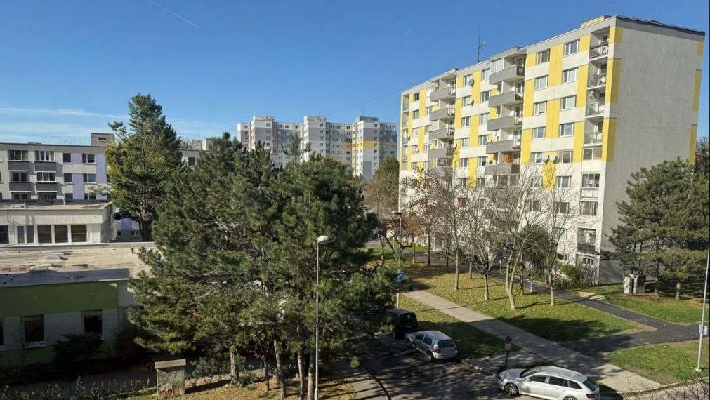 Byt na prenájom - ul. Beňadická, Bratislava V TOP