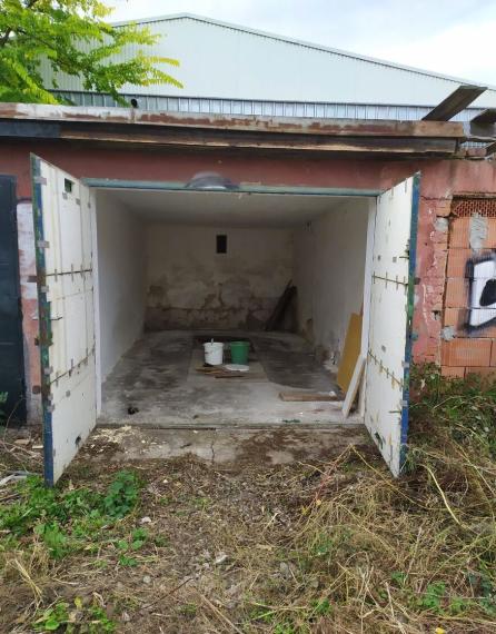 Garáž na predaj - ul. Koceľova, Bratislava II