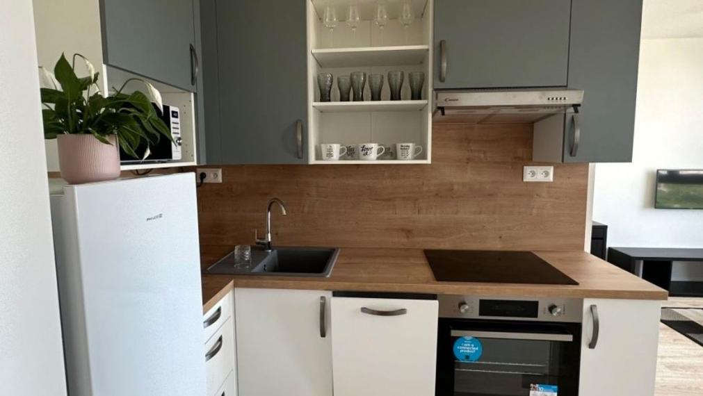 Byt na prenjaom - ul. Labutia, Bratislava V TOP