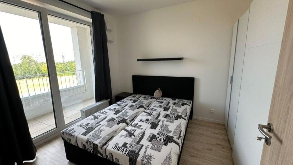 Byt na prenjaom - ul. Labutia, Bratislava V TOP