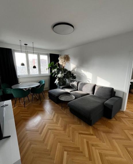 Moderný 3-izbový byt s loggiou a balkónom, ul. Nezábudková,  Bratislava II TOP