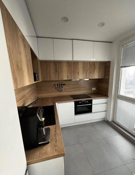 Moderný 3-izbový byt s loggiou a balkónom, ul. Nezábudková,  Bratislava II TOP