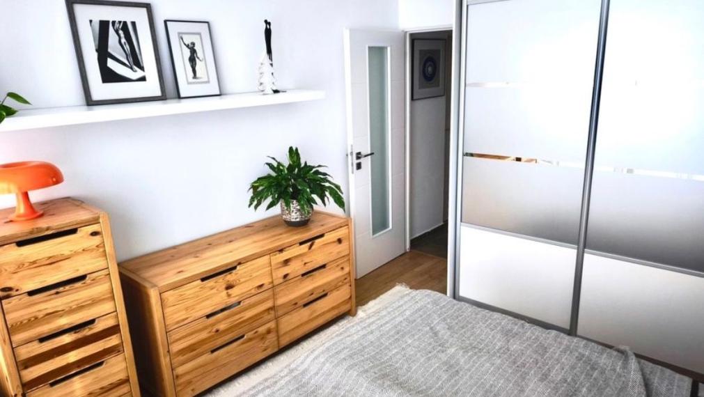 3-izbový byt s balkónom, ul. Vilová,  Bratislava V TOP