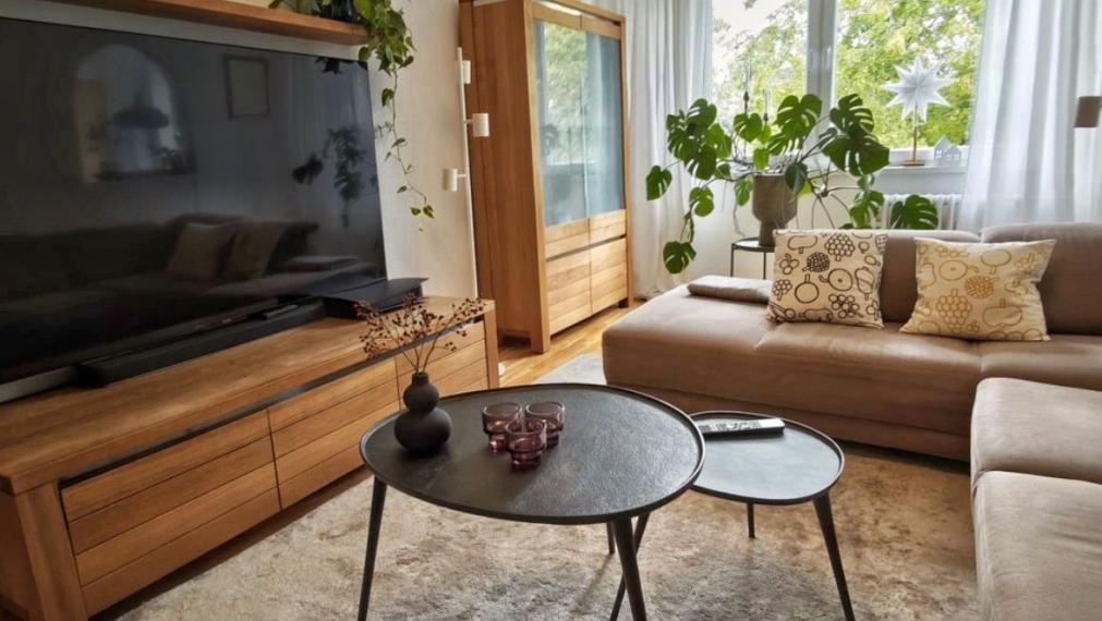 3-izbový byt s balkónom, ul. Vilová,  Bratislava V TOP