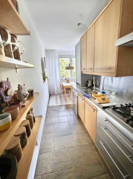 3-izbový byt s balkónom, ul. Vilová,  Bratislava V TOP