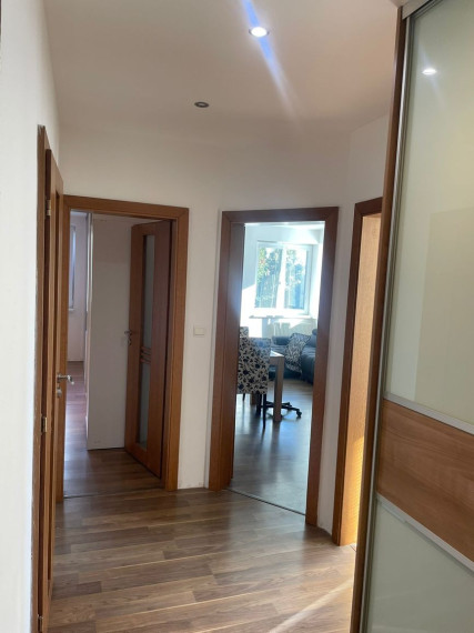 Byt na prenájom - ul. Hradská, Bratislava II TOP