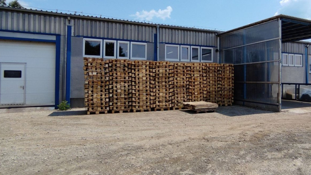 Priemyselný areál, Nové Mesto nad Váhom TOP