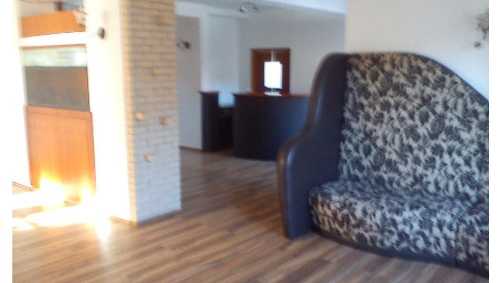 Dom na obchodné účely, Nitra