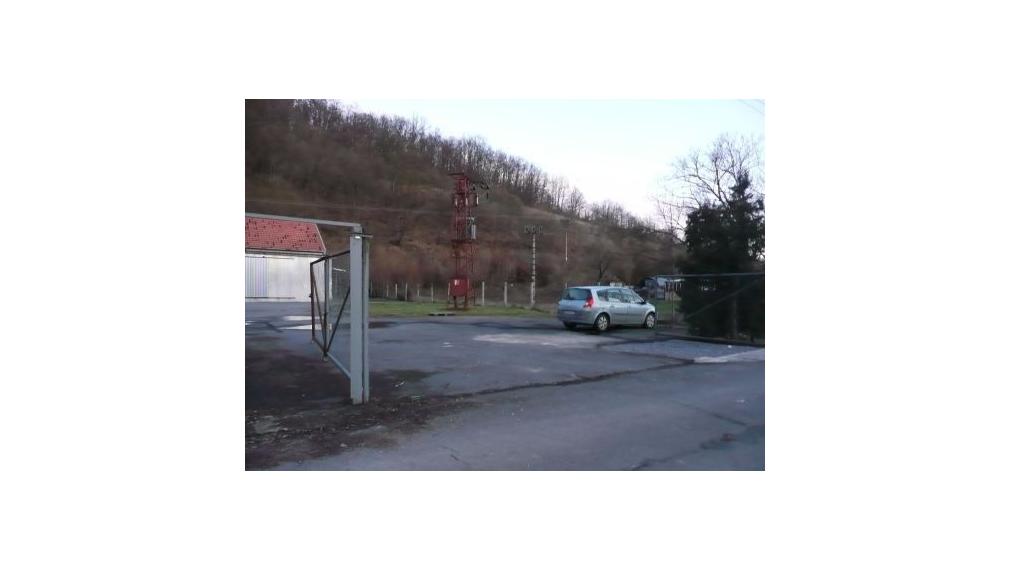 Prevádzkovo-výrobný priestor v obci Drážovce