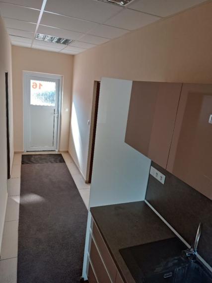 Administratívne priestory, Trenčín