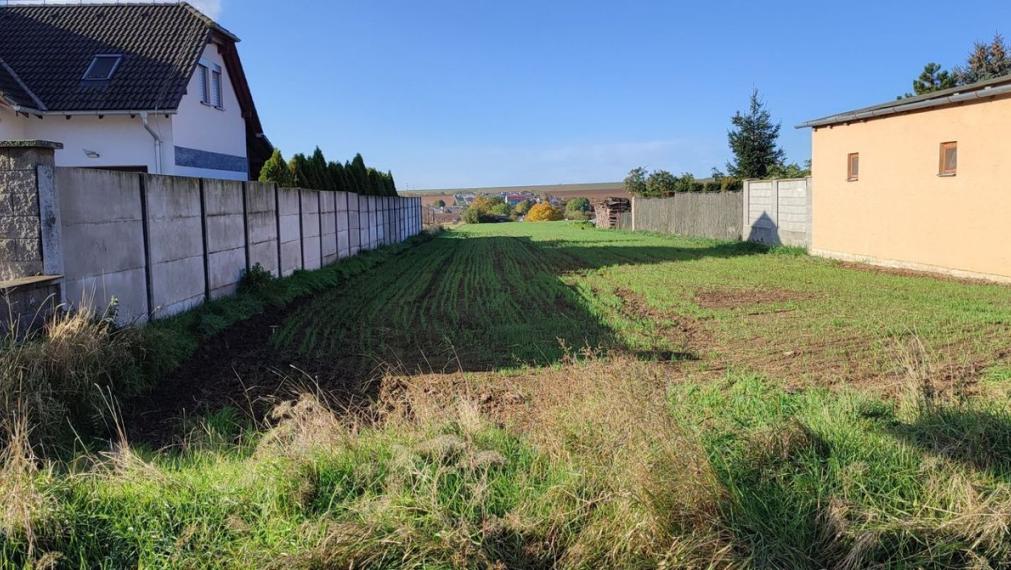 EXKLUZÍVNE – stavebný pozemok 700m2, Zvončín TOP