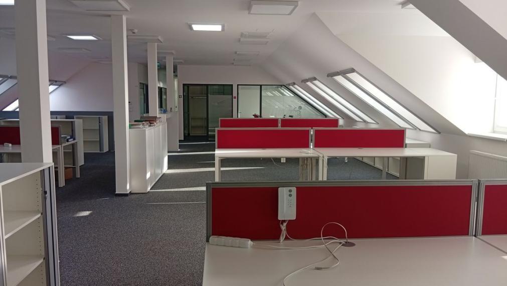 Administratívne priestory, Trenčín