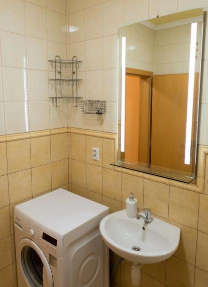 Byt na predaj - ul. Antolská, Bratislava V