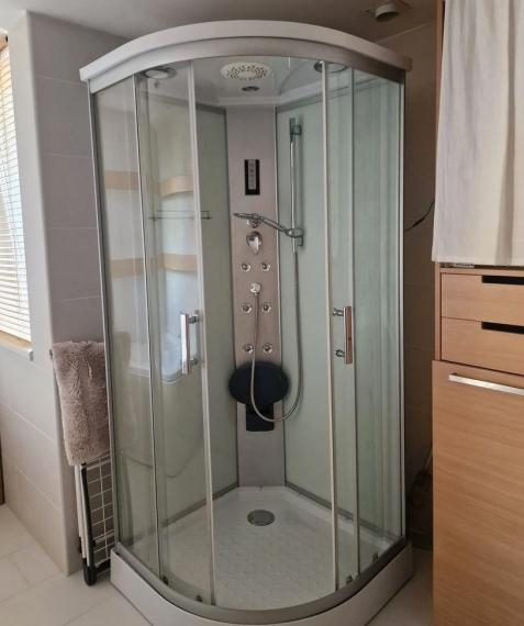 Byt na prenájom - ul. Rezedová, Bratislava II TOP