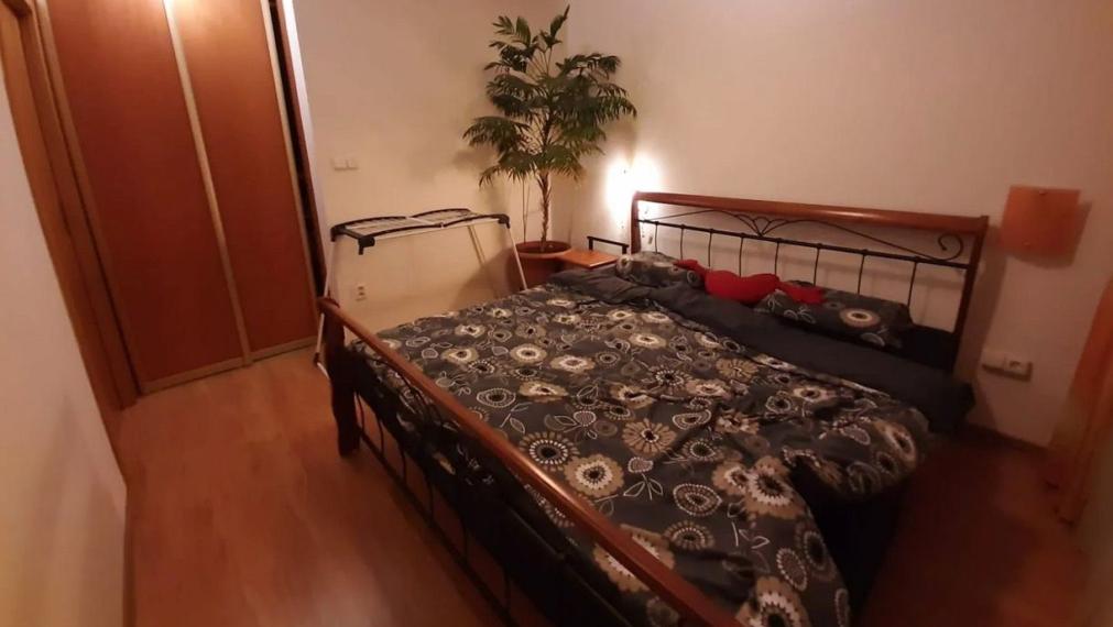 Byt na prenájom - ul. Rezedová, Bratislava II TOP