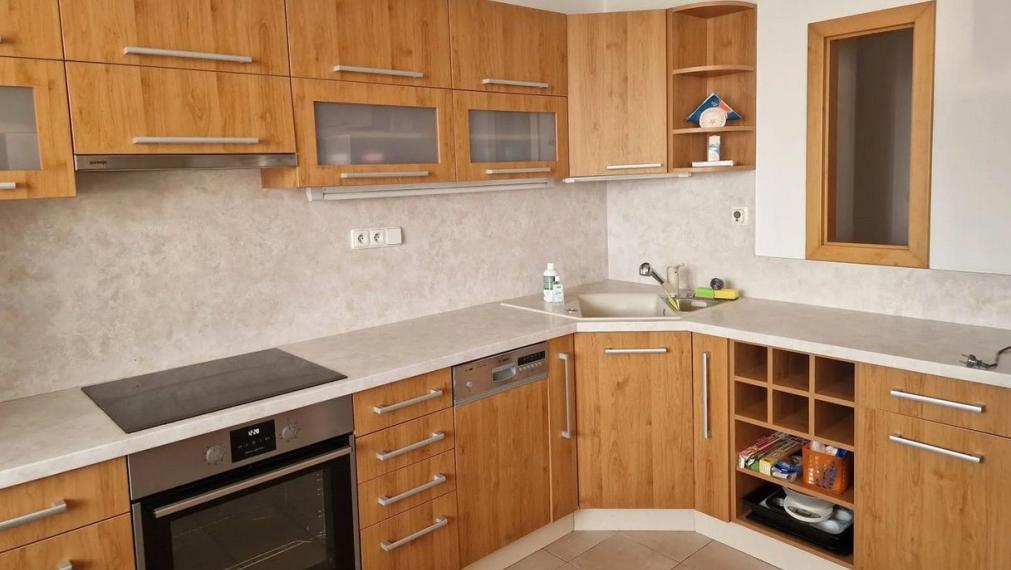 Byt na prenájom - ul. Rezedová, Bratislava II TOP