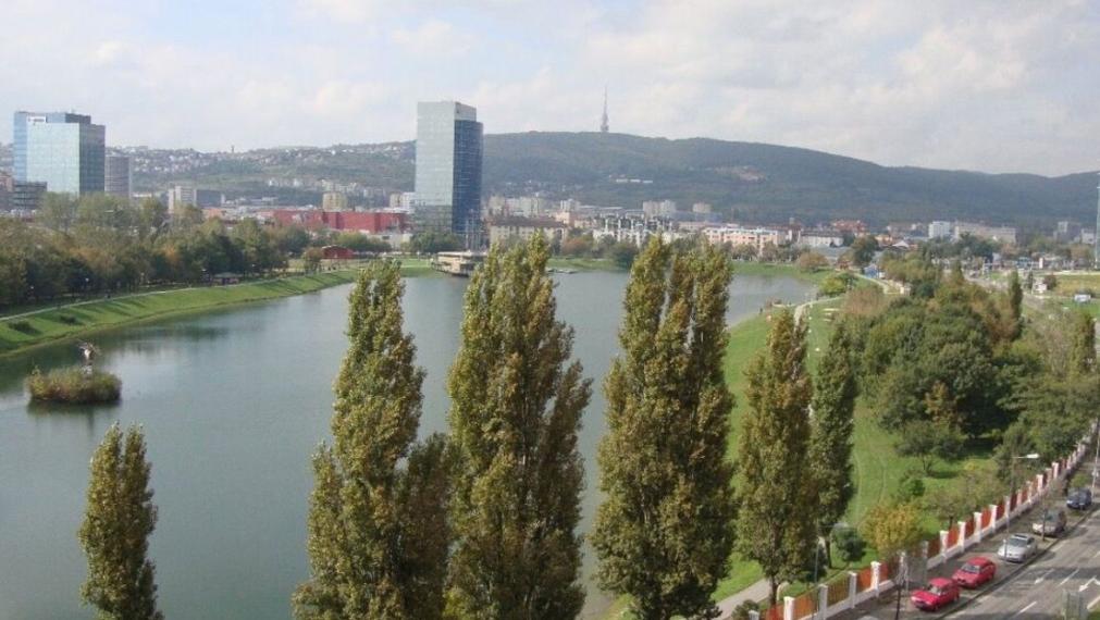 Byt na prenájom - ul. Tomášikova, Bratislava III TOP