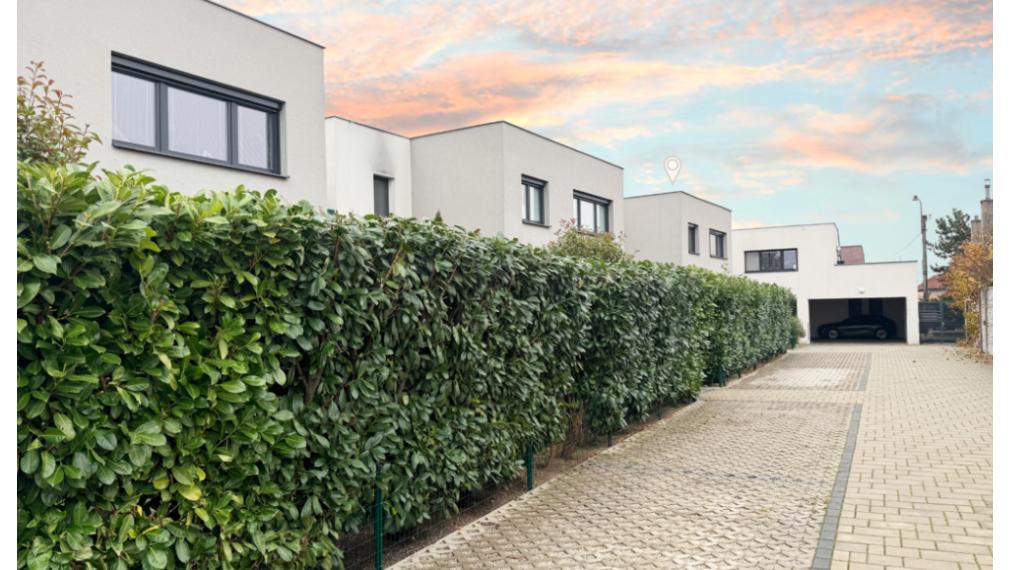 štýlový 3-izbový byt s veľkou terasou, Pezinok TOP