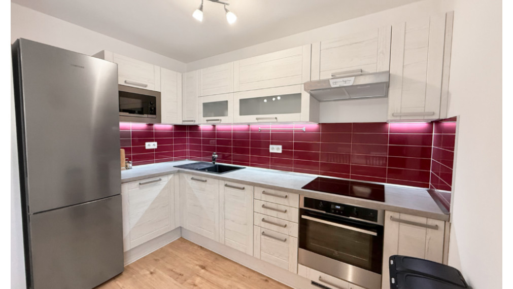 štýlový 3-izbový byt s veľkou terasou, Pezinok TOP