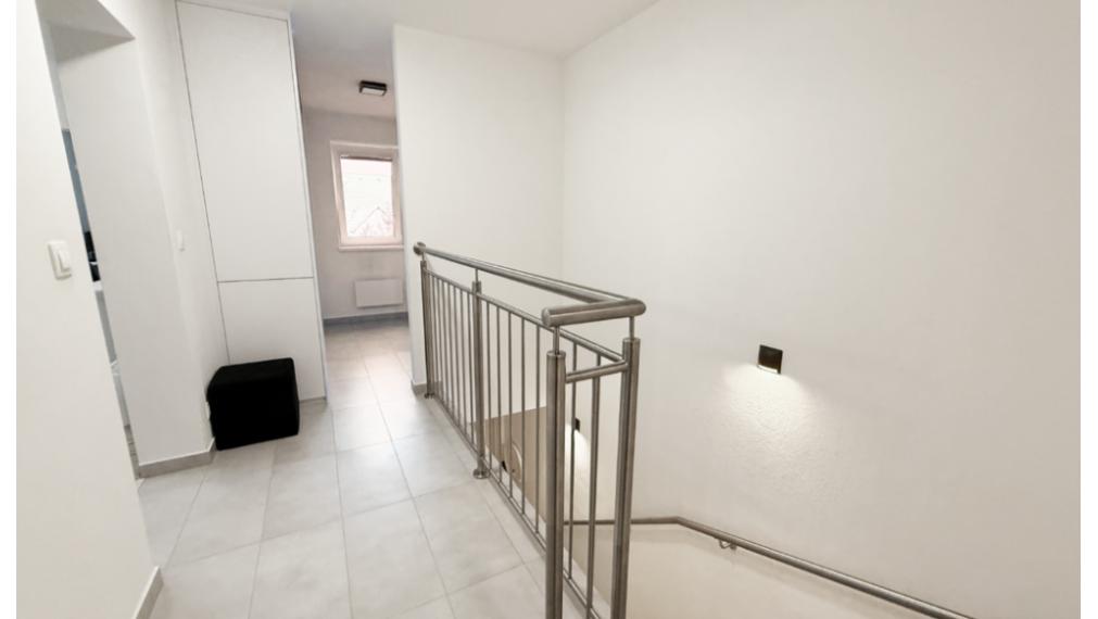 štýlový 3-izbový byt s veľkou terasou, Pezinok TOP