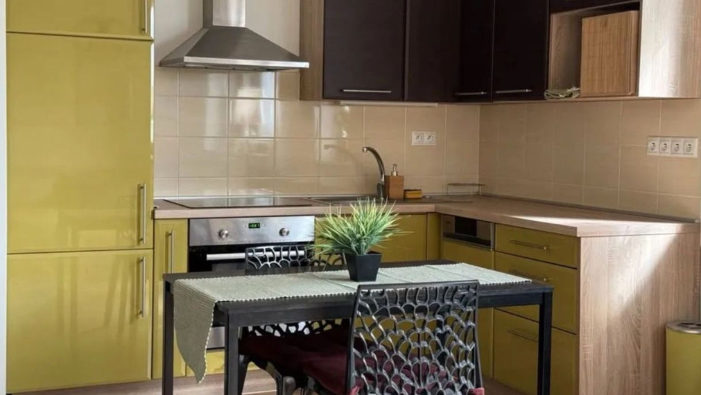 Nová garsónka, Bratislava I TOP