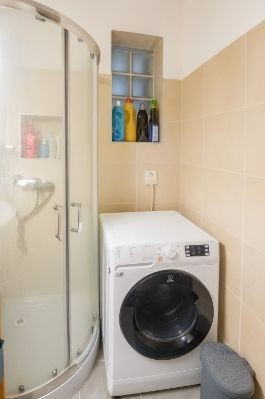 Byt na prenájom - ul. Plzenská, Bratislava III TOP