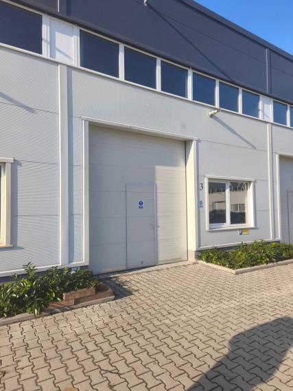 Výrobný priestor na prenájom - Bratislava III