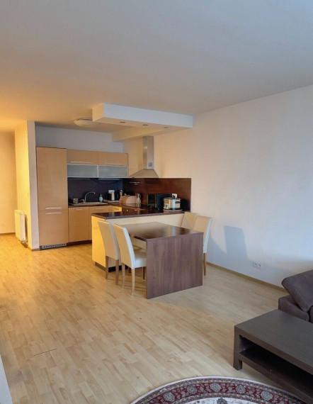 Byt na prenájom - ul. Bajkalská, Bratislava III TOP  