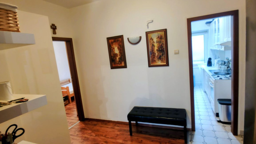 Na prenájom: priestranný 3-izbový byt na Kalinčiakovej ulici