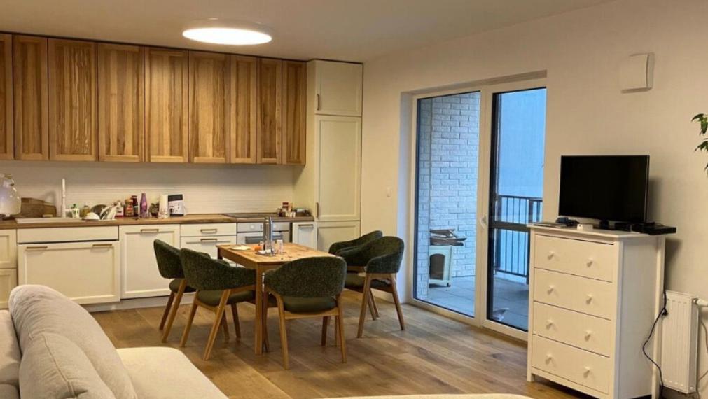 Byt na prenájom - ul. Vrbenského, Bratislava III TOP 