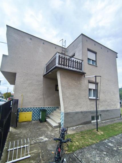 Chata na predaj - Holíč