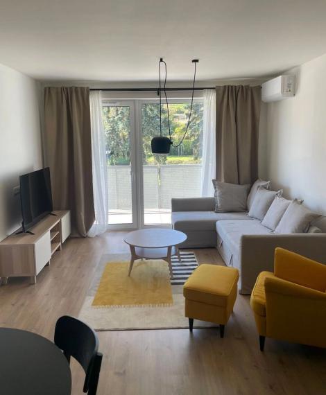 Byt na prenájom - ul. Skalická cesta, Bratislava III TOP