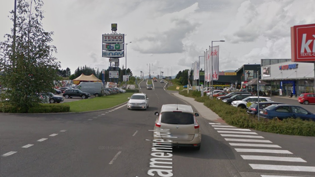 Obchodné priestory na prenájom 1.000m2, Kamenné Pole - Liptovský Mikuláš