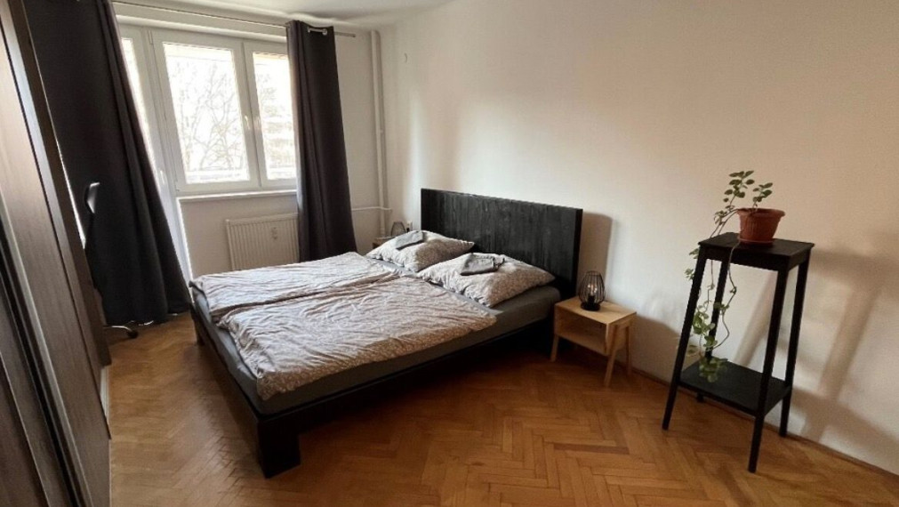 Byt na prenájom - ul. Kominárska, Bratislava III TOP