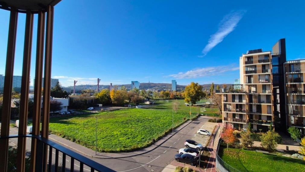 Byt na prenájom - ul. Tomášikova, Bratislava III TOP