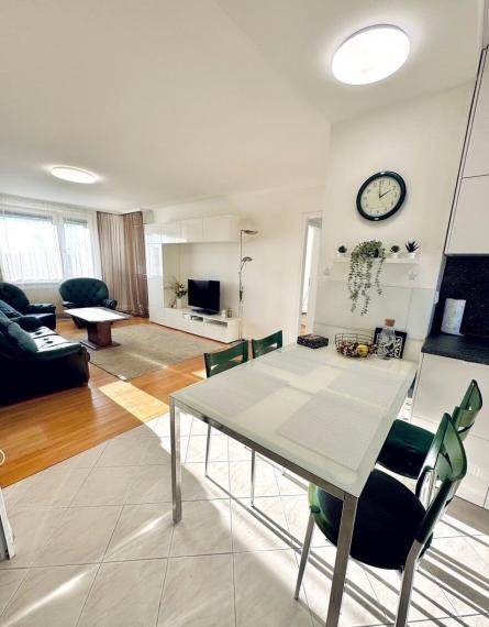 Byt na prenájom - ul. Budyšínska, Bratislava III TOP 