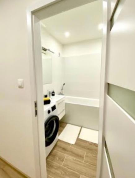 Byt na prenájom - ul. Budatínska, Bratislava V TOP 