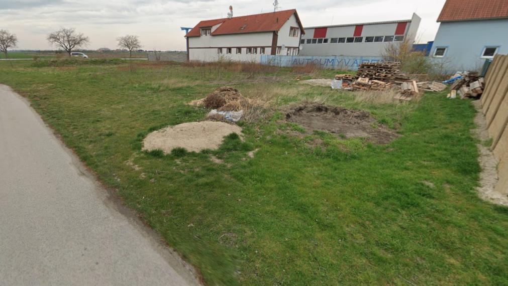 Pozemok na predaj - Mliečno