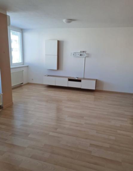 Byt na prenájom - ul. Opletalova, Bratislava IV TOP