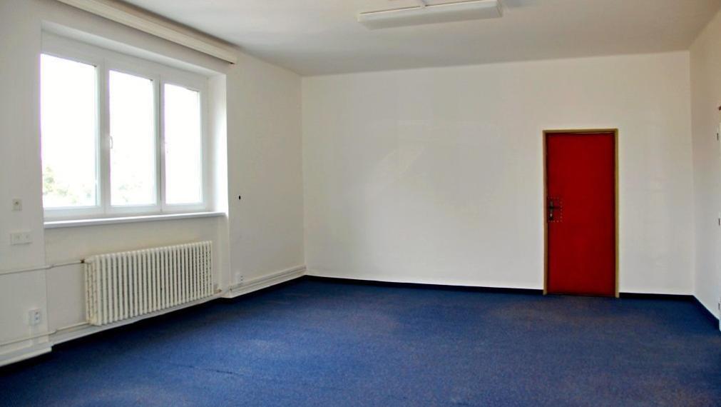 Kancelárske priestory, Trenčín – Sihoť I