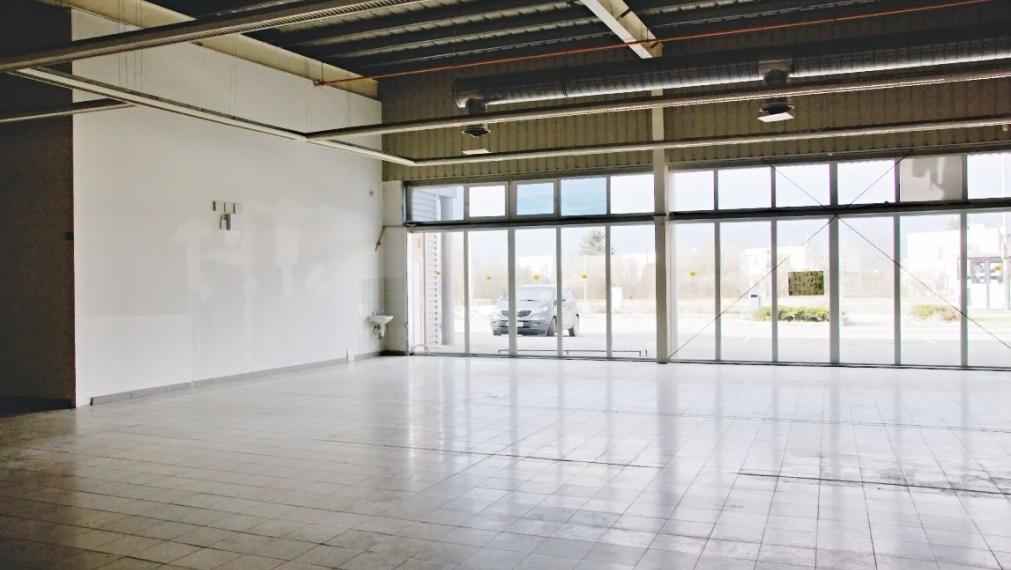 Na prenájom klimatizované obchodné priestory - Trenčín