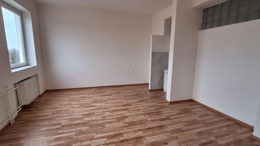 Kancelárske priestory v blízkosti centra mesta Galanta