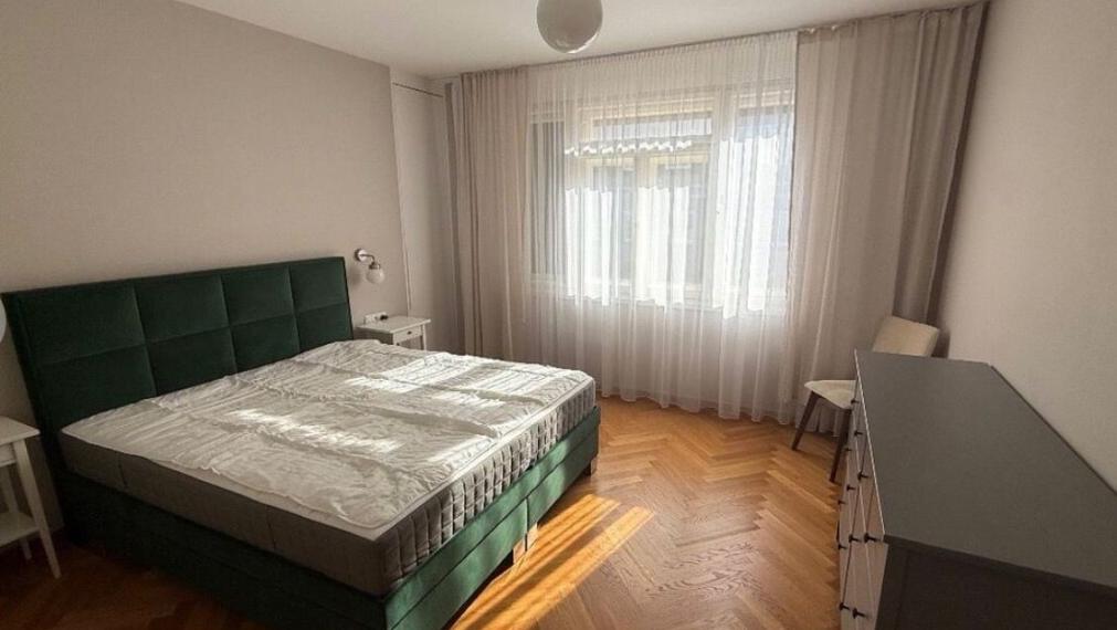 Byt na prenájom - ul. Dunajská, Bratislava I TOP