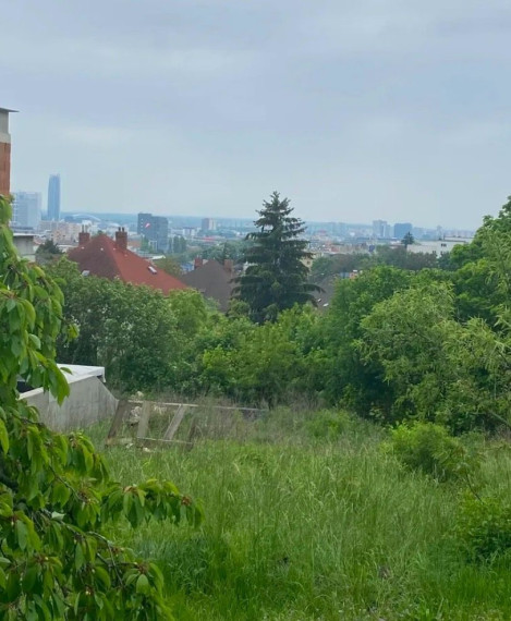 Pozemok na predaj - ul. Cádrova, Bratislava III