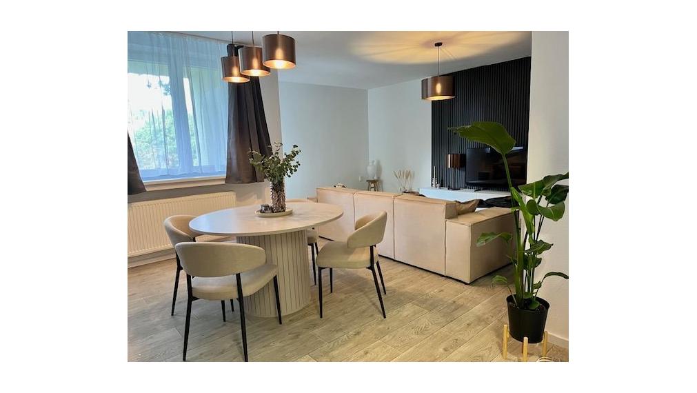 Na prenájom nadštandarný 2i byt v bytovej vile v lokalite Horského parku TOP