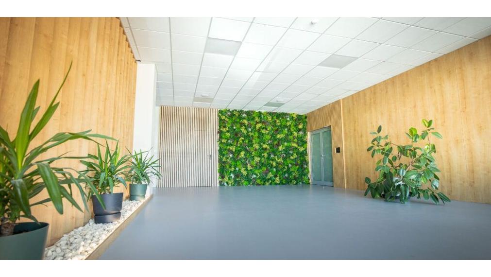 Kancelárie pri ceste do Pezinka na prenájom, Rybničná-Vajnory