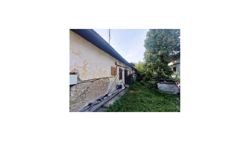 Na predaj - 5i rodinný dom, ul. Ľ.Štúra, obec Jablonica, okr. Senica TOP